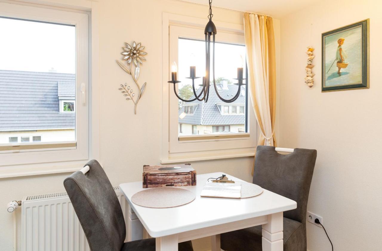 Kleine Perle Auf Amrum Norddorf Exterior foto
